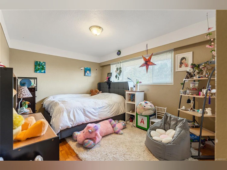 104 Burnett Road, View Royal, BC, V9B 4P7 - 14