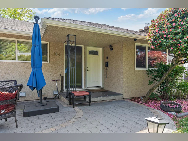 104 Burnett Road, View Royal, BC, V9B 4P7 - 3
