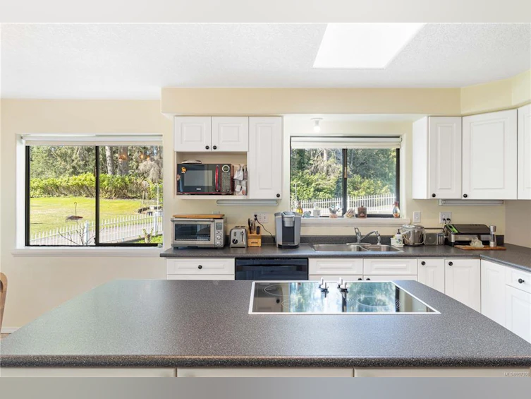 2369 South Wellington Road, Nanaimo, BC, V9X 1S4 - 6
