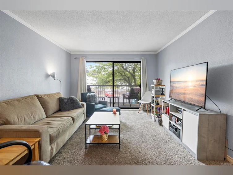 216-1600 Dufferin Crescent, Nanaimo, BC, V9S 5N2 - 2