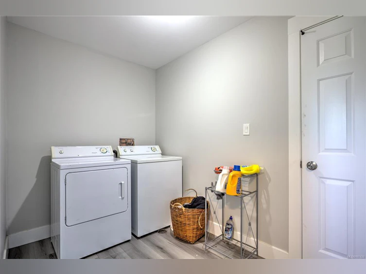 8054 Bertha Street, Crofton, BC, V0R 1R0 - 34