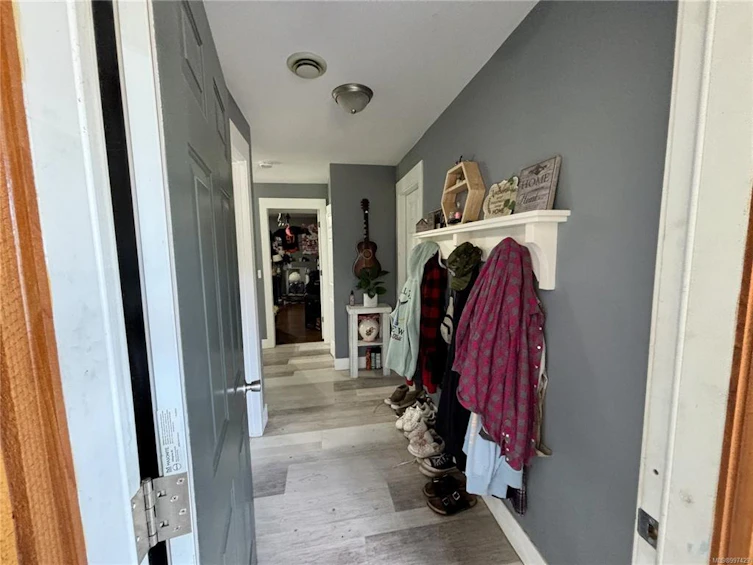 8054 Bertha Street, Crofton, BC, V0R 1R0 - 42