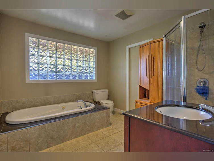 8054 Bertha Street, Crofton, BC, V0R 1R0 - 19