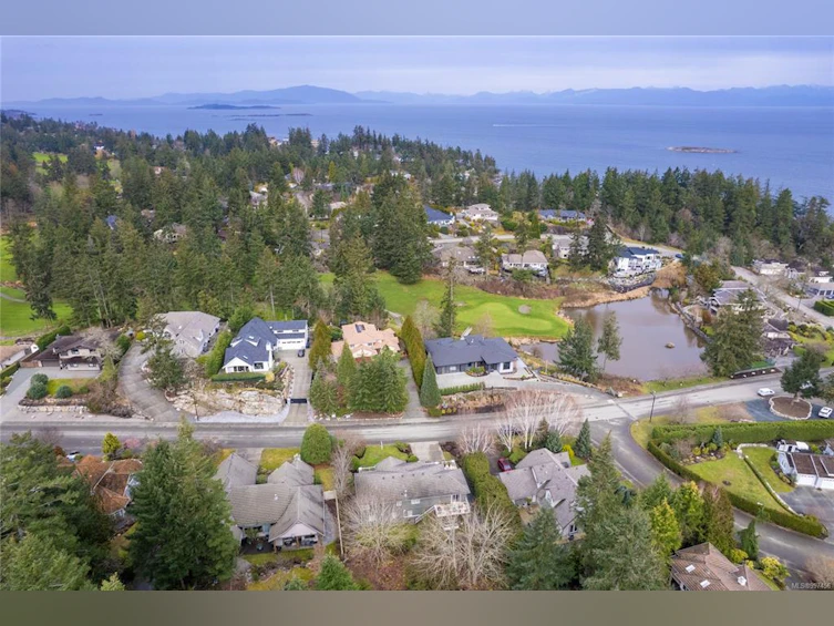 2438 Andover Road, Fairwinds, BC, V9P 9G9 - 59