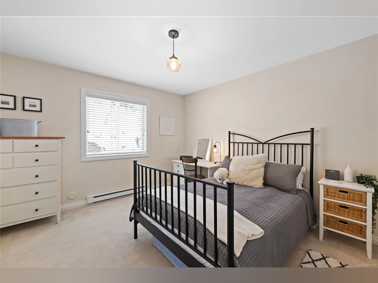 2438 Andover Road, Fairwinds, BC, V9P 9G9 - 39