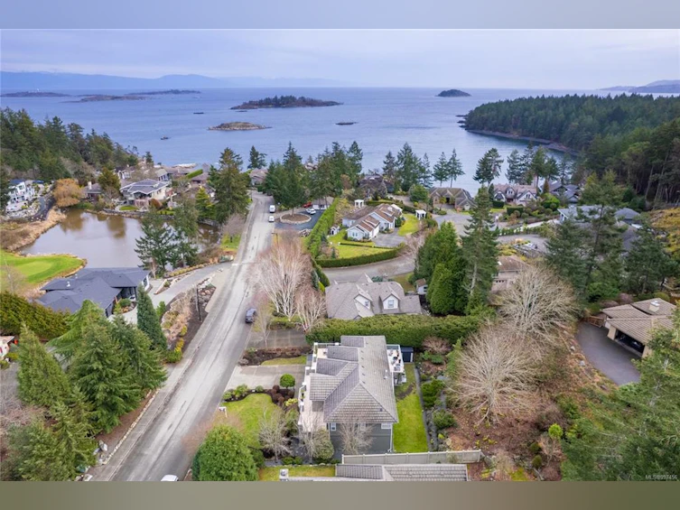2438 Andover Road, Fairwinds, BC, V9P 9G9 - 54