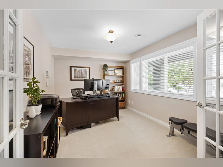 2438 Andover Road, Fairwinds, BC, V9P 9G9 - 33