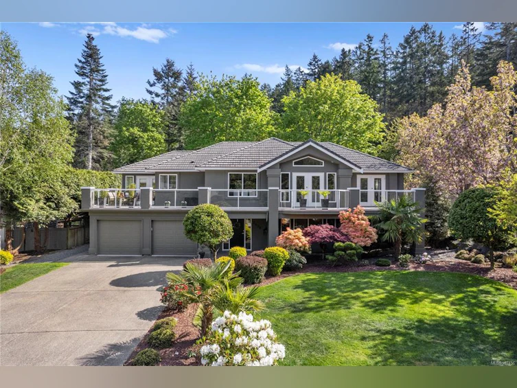 2438 Andover Road, Fairwinds, BC, V9P 9G9 - 43