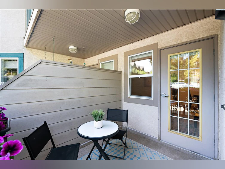 122-290 Island Highway, View Royal, BC, V9B 1G5 - 21