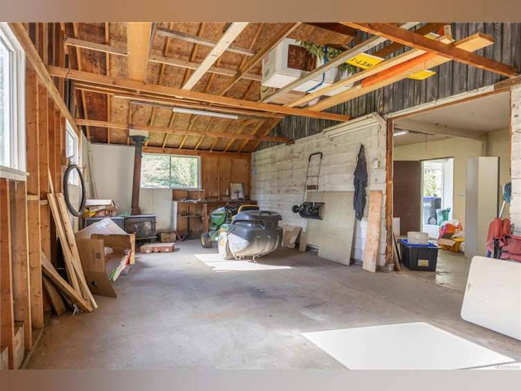 2910 Palmer Road, Hilliers, BC, V9K 1W5 - 15
