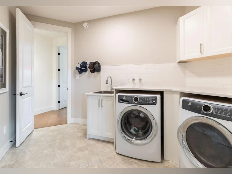 1000 Brookfield Crescent, French Creek, BC, V9P 0E3 - 40