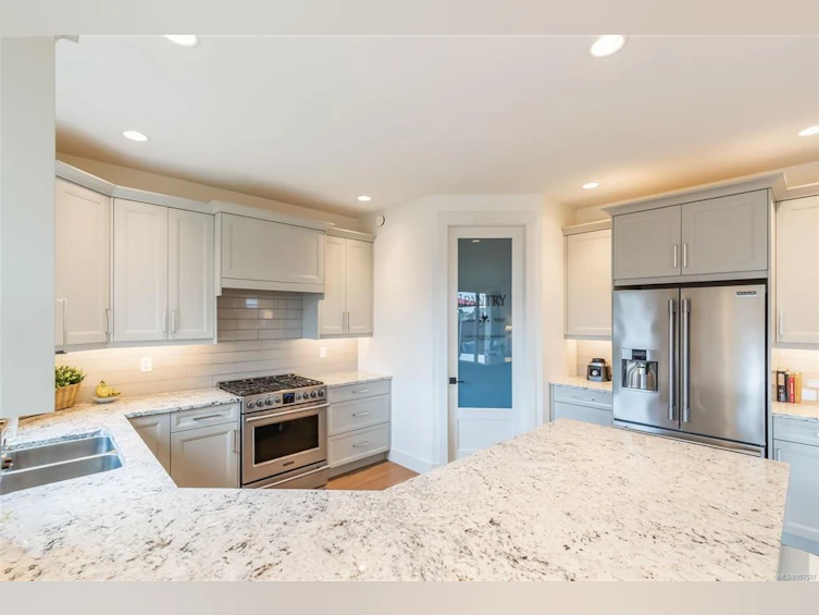 1000 Brookfield Crescent, French Creek, BC, V9P 0E3 - 25