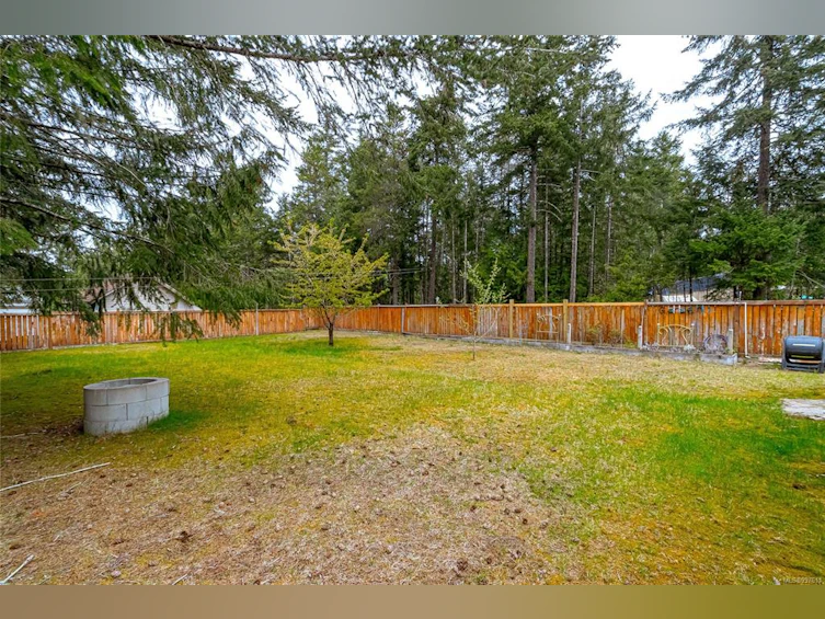 1335 Meadowood Way, Qualicum Beach, BC, V9K 2S4 - 9