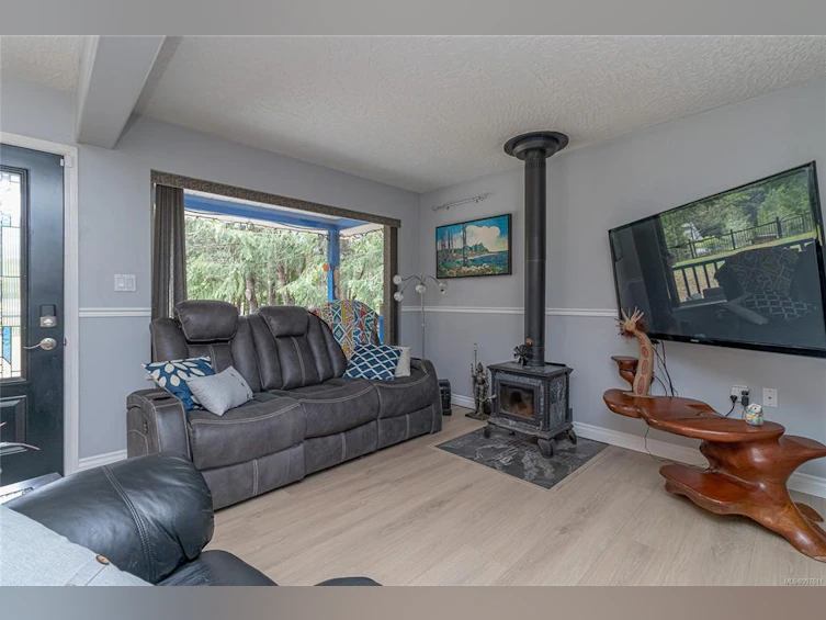 1335 Meadowood Way, Qualicum Beach, BC, V9K 2S4 - 3