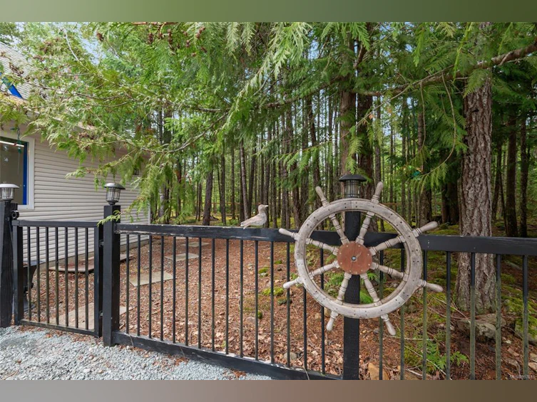 1335 Meadowood Way, Qualicum Beach, BC, V9K 2S4 - 53