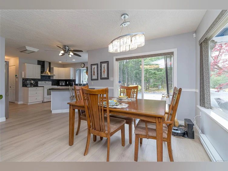 1335 Meadowood Way, Qualicum Beach, BC, V9K 2S4 - 29