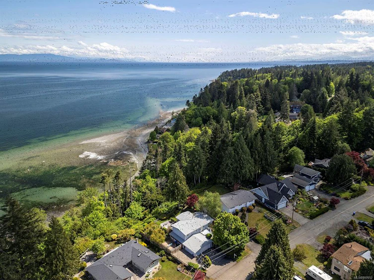 5037 Seaview Drive, Bowser/Deep Bay, BC, V0R 1G0 - 31