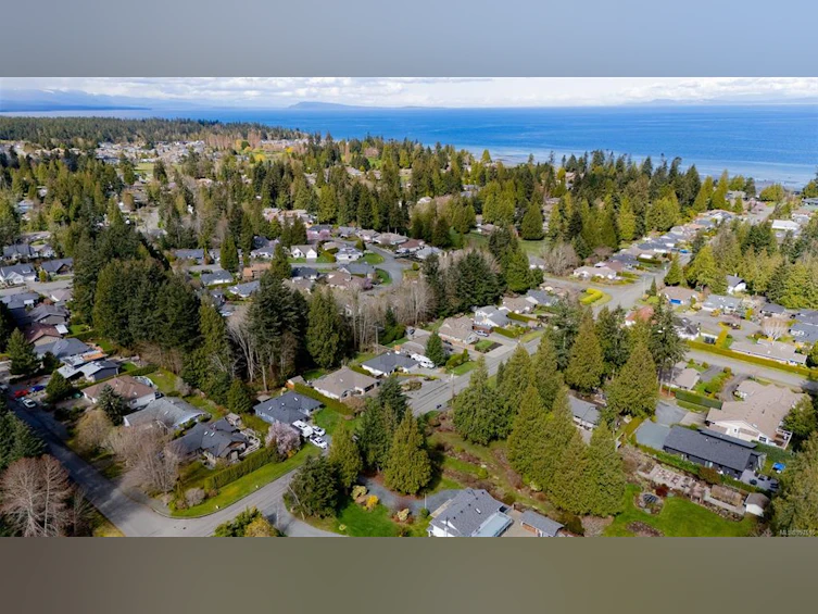 618 Yambury Road, Qualicum Beach, BC, V9K 1C5 - 49