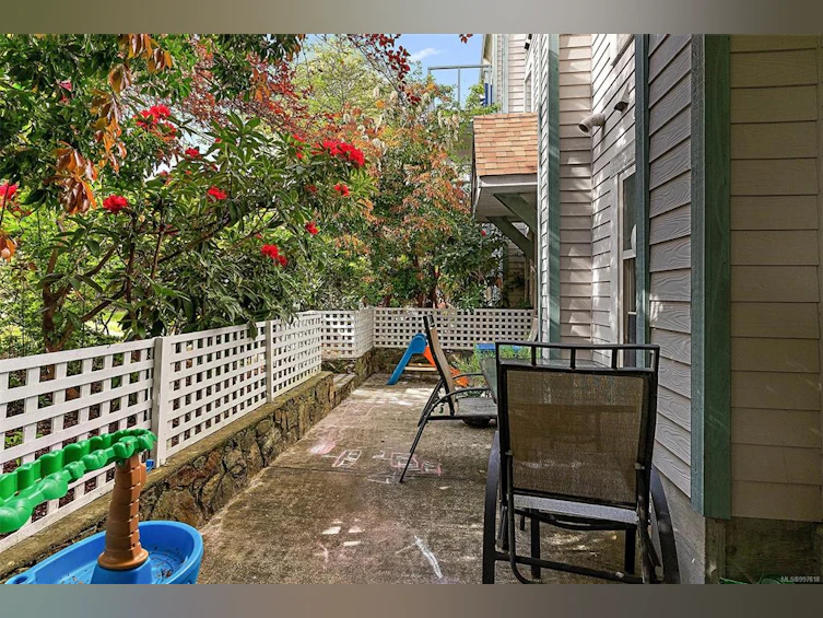 206-3160 Albina Street, Saanich, BC, V9A 1Z5 - 25