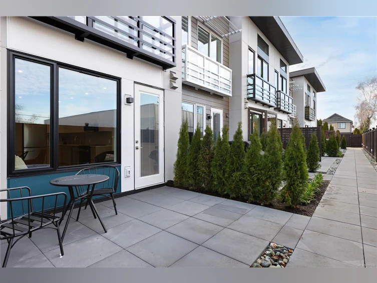 106-2374 Oakville Avenue, Sidney, BC, V8L 1V5 - 8