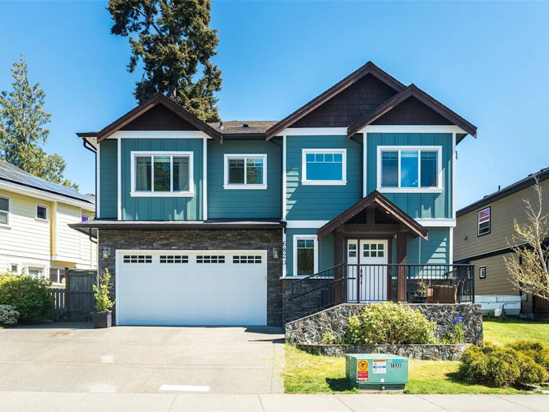 6823 Marsden Road, Sooke BC V9Z 1L3