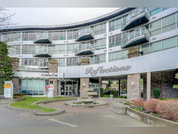 412-2745 Veterans Memorial Pkwy, Langford, BC, V9B 0H4