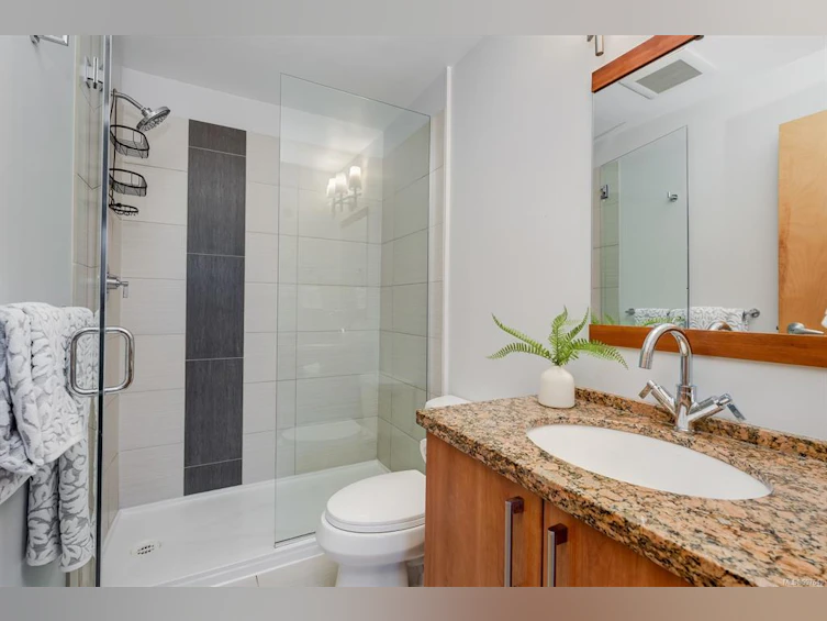 412-2745 Veterans Memorial Pkwy, Langford, BC, V9B 0H4 - 14