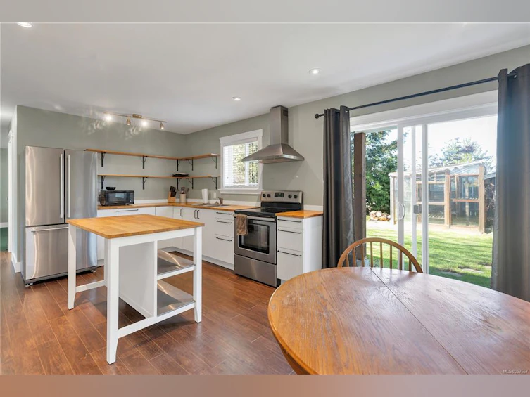 560 6th Avenue, Campbell River, BC, V9W 3Z5 - 21