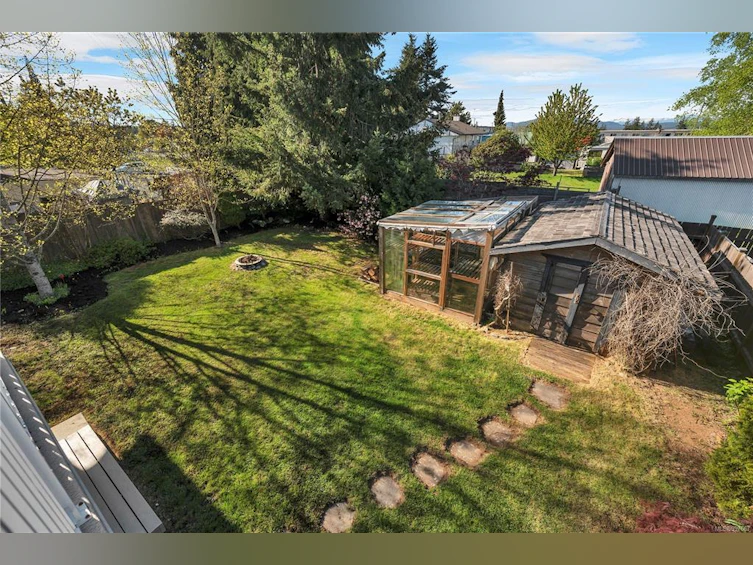 560 6th Avenue, Campbell River, BC, V9W 3Z5 - 29