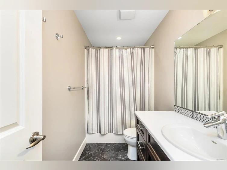 930 Timberline Drive, Campbell River, BC, V9H 0A8 - 70