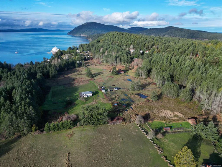 300 Wood Dale Drive, Mayne Island, BC, V0N 2J2 - 85