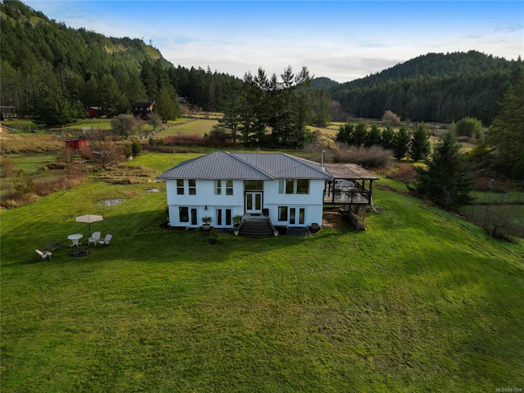300 Wood Dale Drive, Mayne Island, BC, V0N 2J2 - 70