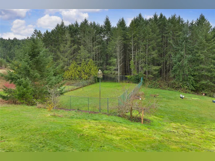 300 Wood Dale Drive, Mayne Island, BC, V0N 2J2 - 84