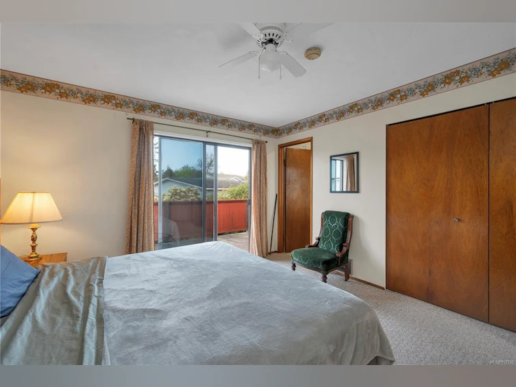2460 S Island Highway, Campbell River, BC, V9W 1C6 - 19
