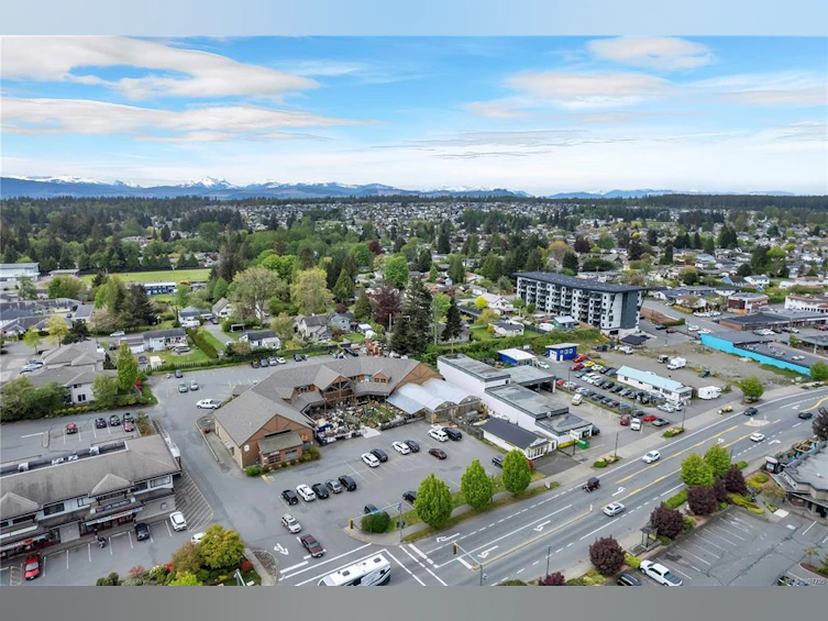 2460 S Island Highway, Campbell River, BC, V9W 1C6 - 59