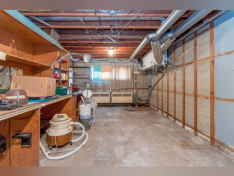 808 Princess Avenue, Victoria, BC, V8T 1K8 - 30