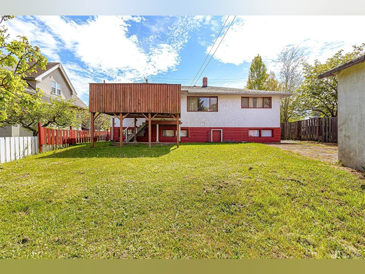 808 Princess Avenue, Victoria, BC, V8T 1K8 - 33