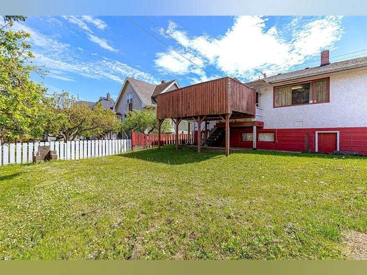 808 Princess Avenue, Victoria, BC, V8T 1K8 - 34