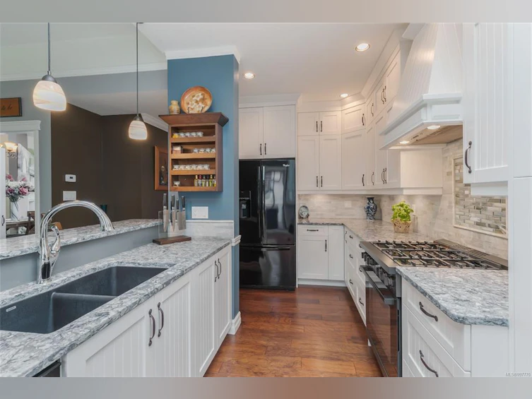 1227 Pond Place, French Creek, BC, V9P 2P8 - 22