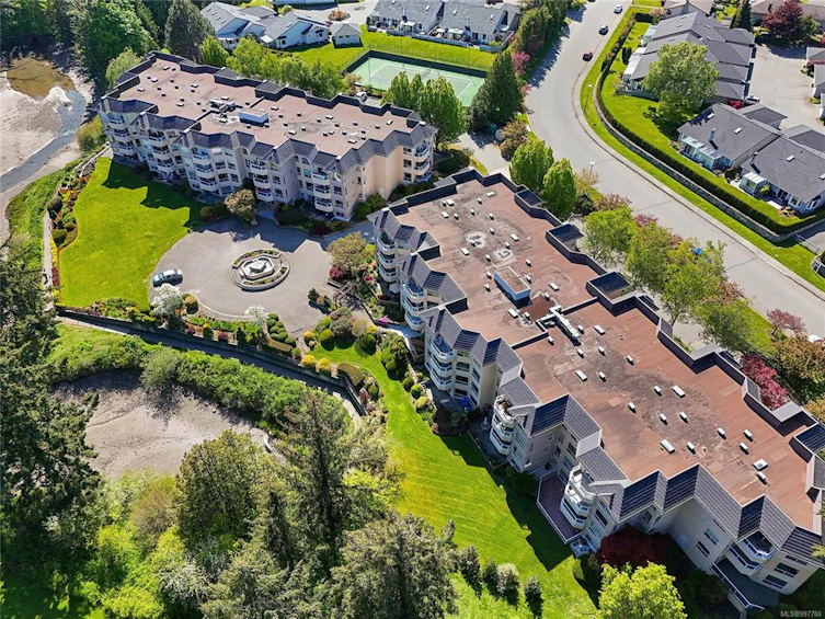 4201-2600 Ferguson Road, Central Saanich, BC, V8M 2C1 - 42