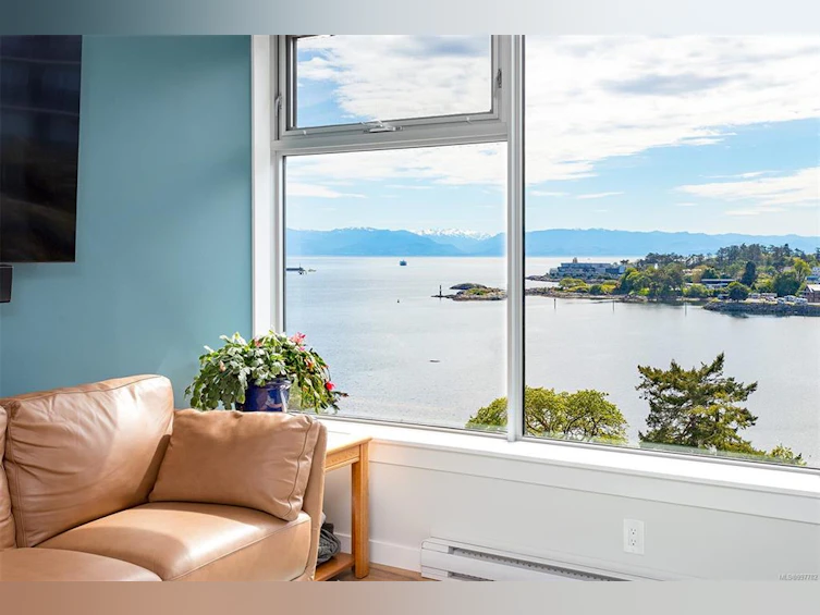 906-327 Maitland Street, Victoria, BC, V9A 7G7 - 2