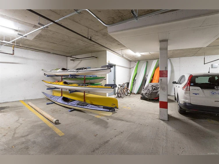 906-327 Maitland Street, Victoria, BC, V9A 7G7 - 33