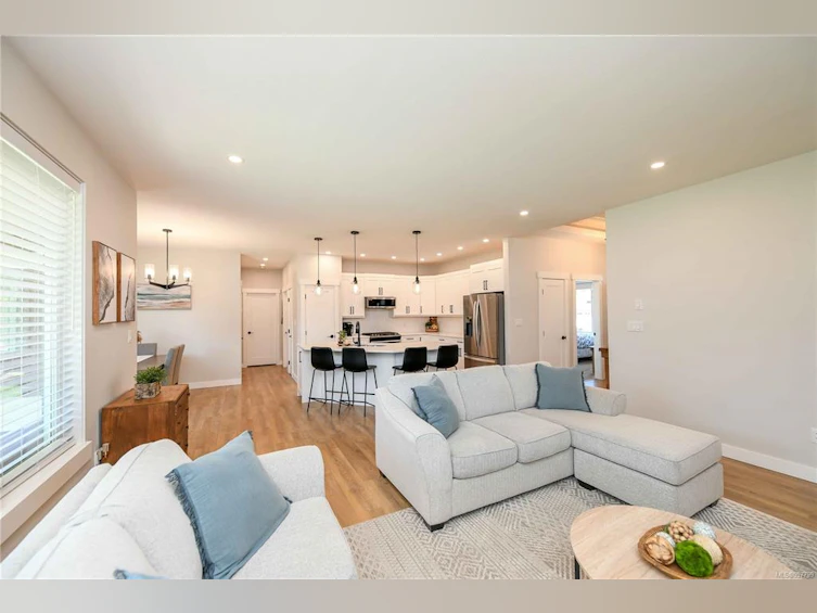 3381 Marygrove Drive, Courtenay, BC, V9N 0E7 - 6