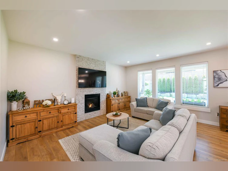 3381 Marygrove Drive, Courtenay, BC, V9N 0E7 - 5