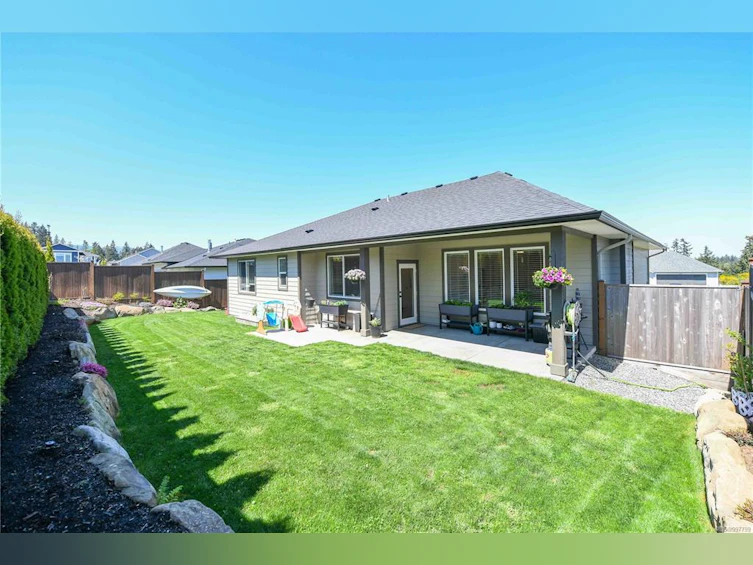 3381 Marygrove Drive, Courtenay, BC, V9N 0E7 - 2