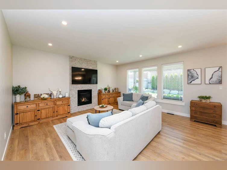 3381 Marygrove Drive, Courtenay, BC, V9N 0E7 - 30