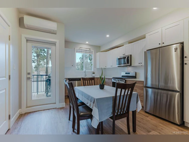 1204-3351 Luxton Road, Langford, BC, V9C 0P2 - 6