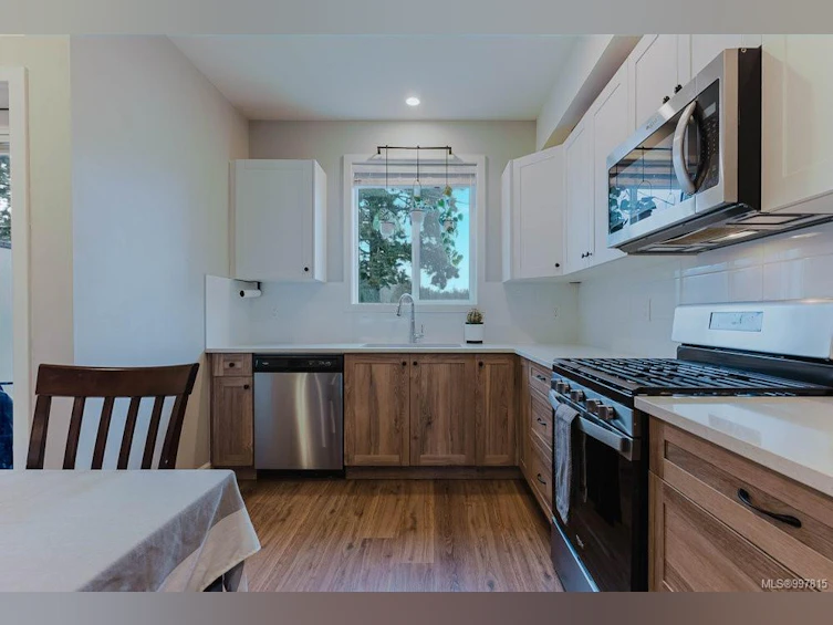 1204-3351 Luxton Road, Langford, BC, V9C 0P2 - 7