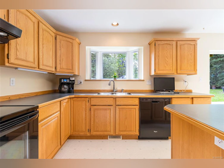 75 Jamieson Road, Bowser/Deep Bay, BC, V0R 1G0 - 25