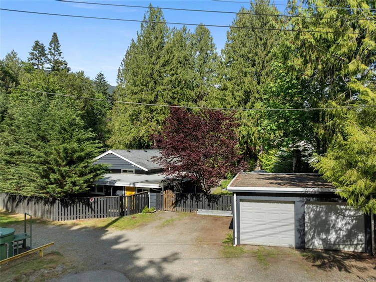 87 Nelson Road, Lake Cowichan, BC, V0R 2G0 - 2